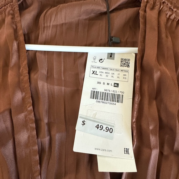 Zara brown satin effect cut out maxi dress - Picture 3 of 4